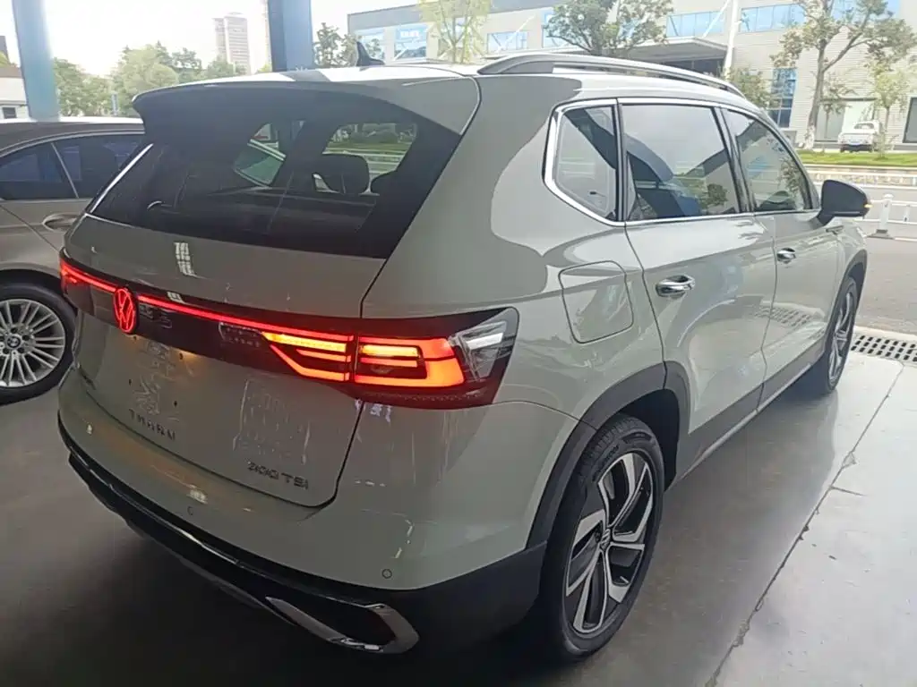 Volkswagen Tharu — миниатюра 7
