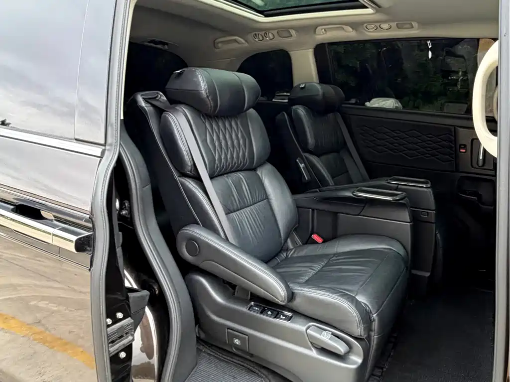 Honda Elysion — миниатюра 19