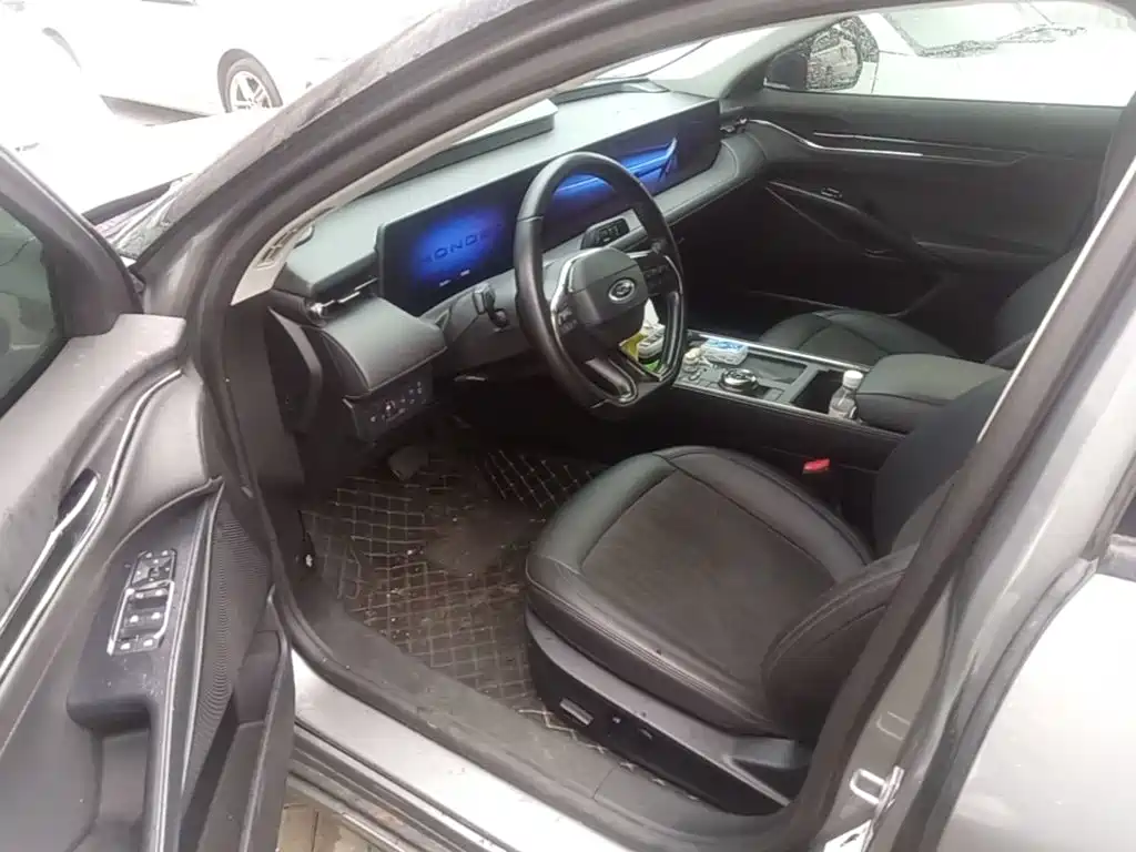 Ford Mondeo — миниатюра 16
