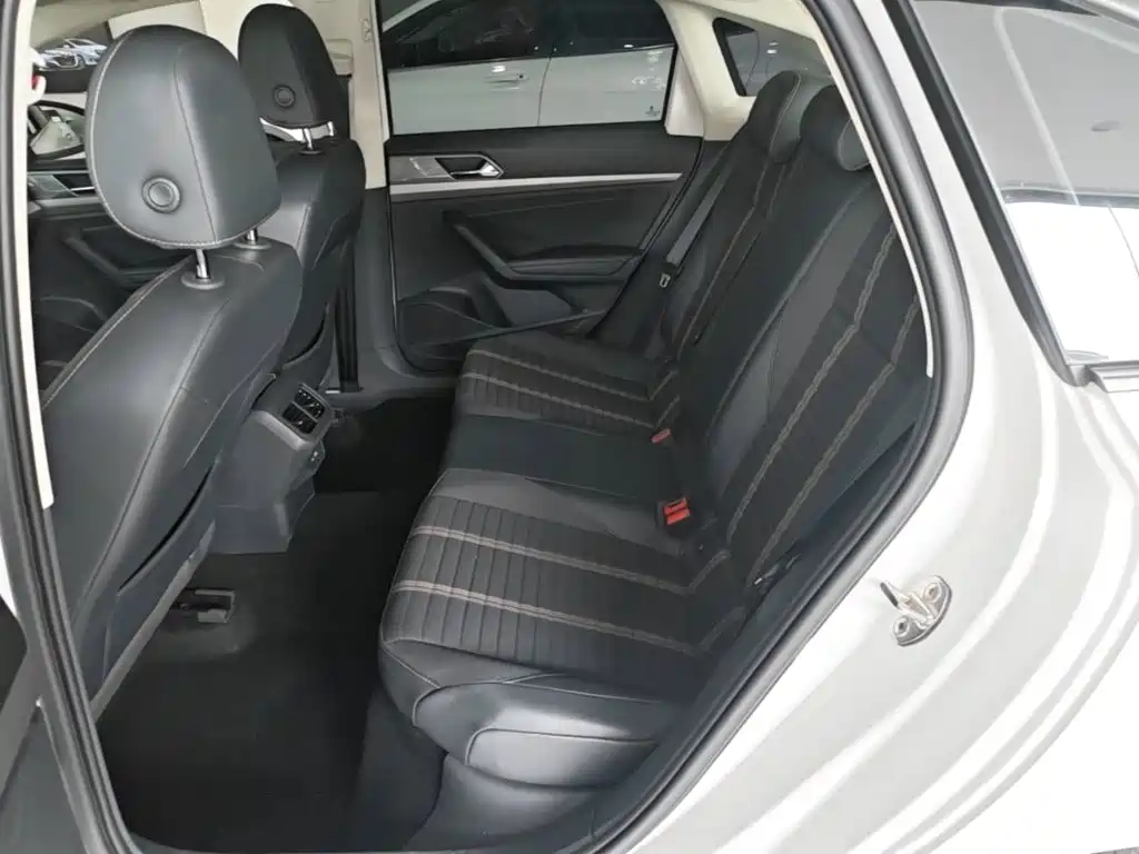Volkswagen Lavida — миниатюра 17