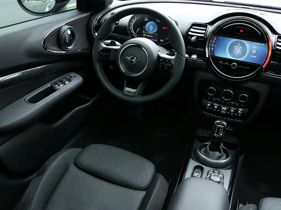 MINI Mini Clubman — миниатюра 26