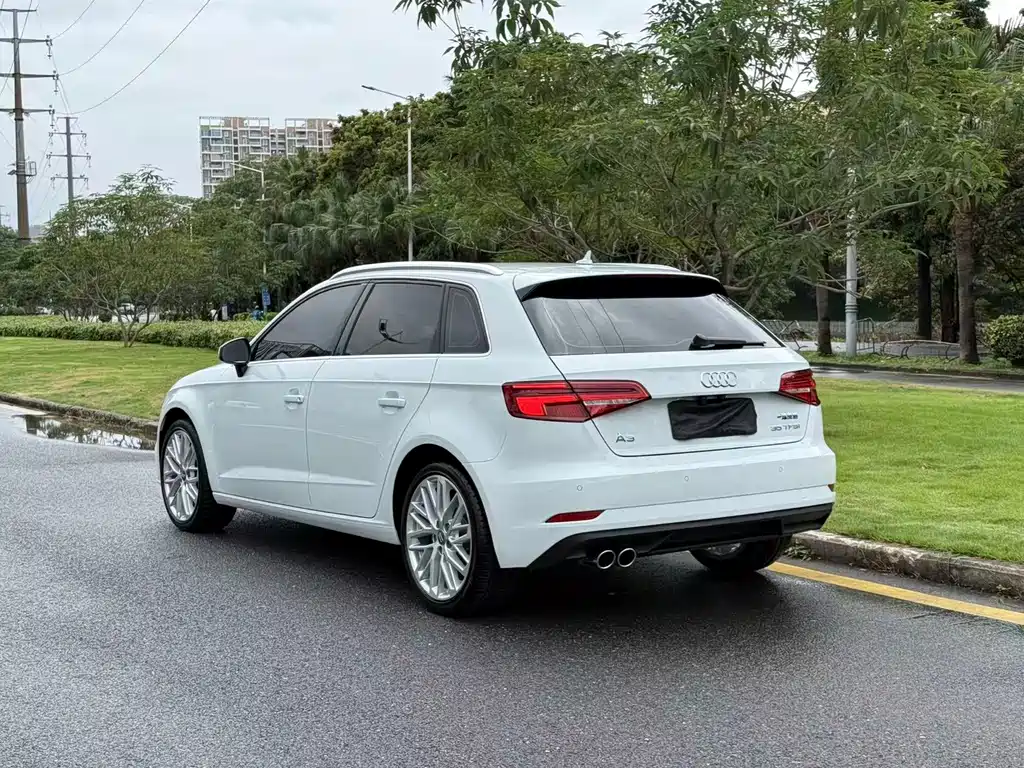 Audi A3 2018 30 Sportback 35 TFSI