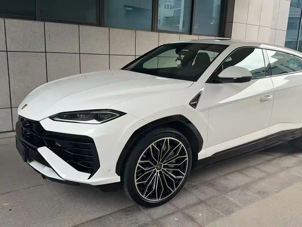 Lamborghini Urus SE — миниатюра 2