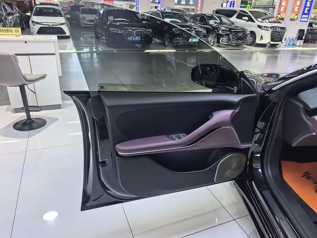 NIO ET5T — миниатюра 6