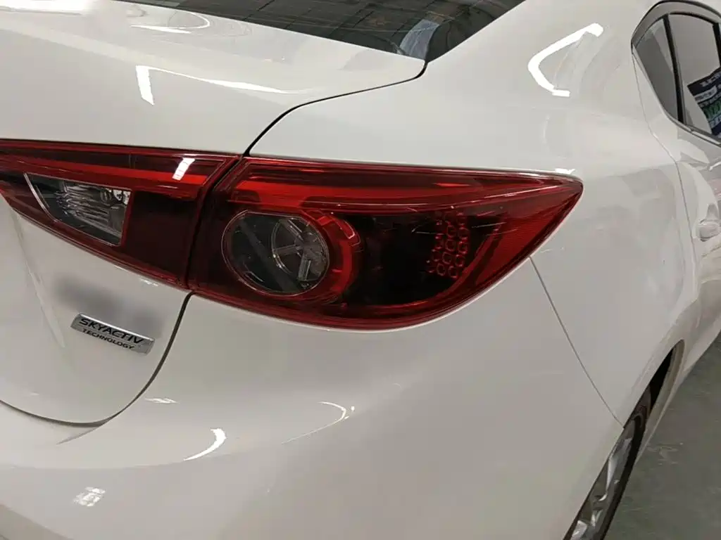 Mazda 3 Axela — миниатюра 24
