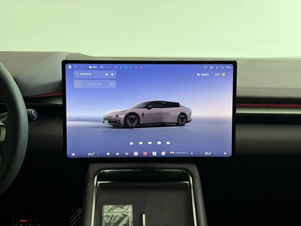 XPeng P7 — миниатюра 9