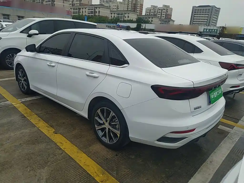 Geely Emgrand — миниатюра 5