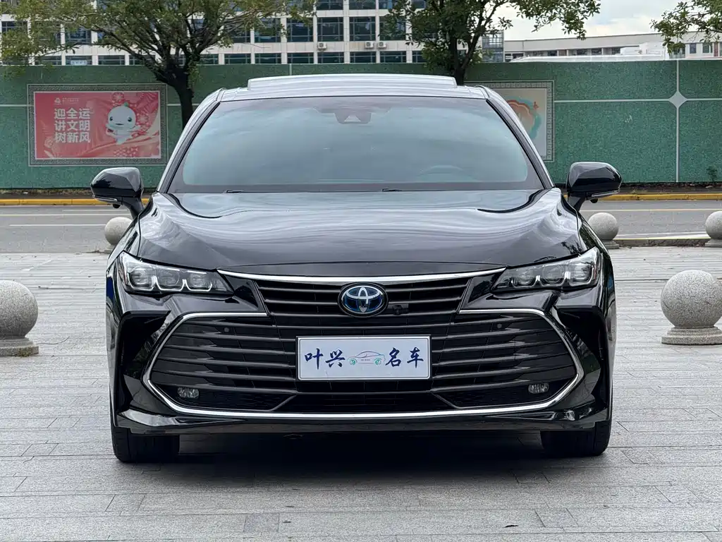 Toyota Avalon — миниатюра 2