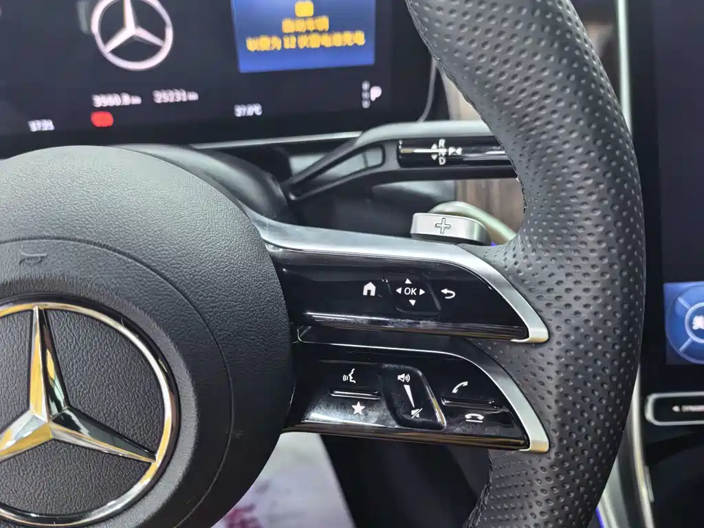 Mercedes-Benz GLC — миниатюра 12