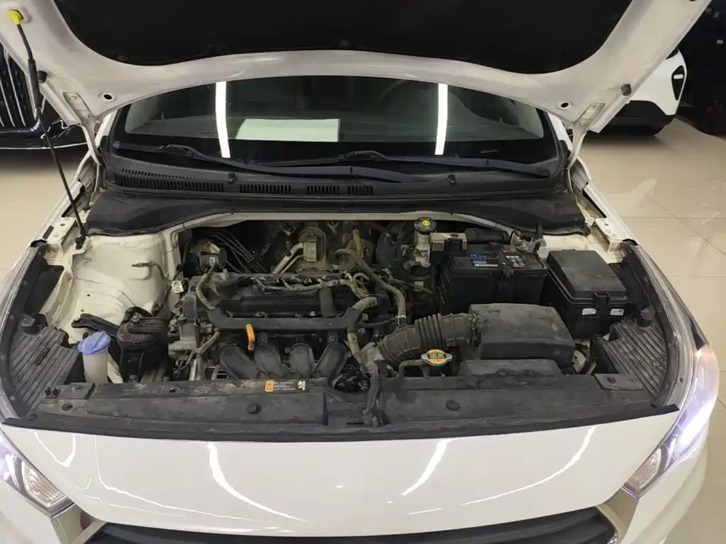Hyundai Verna — миниатюра 20