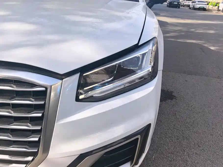 Audi Q2L — миниатюра 5