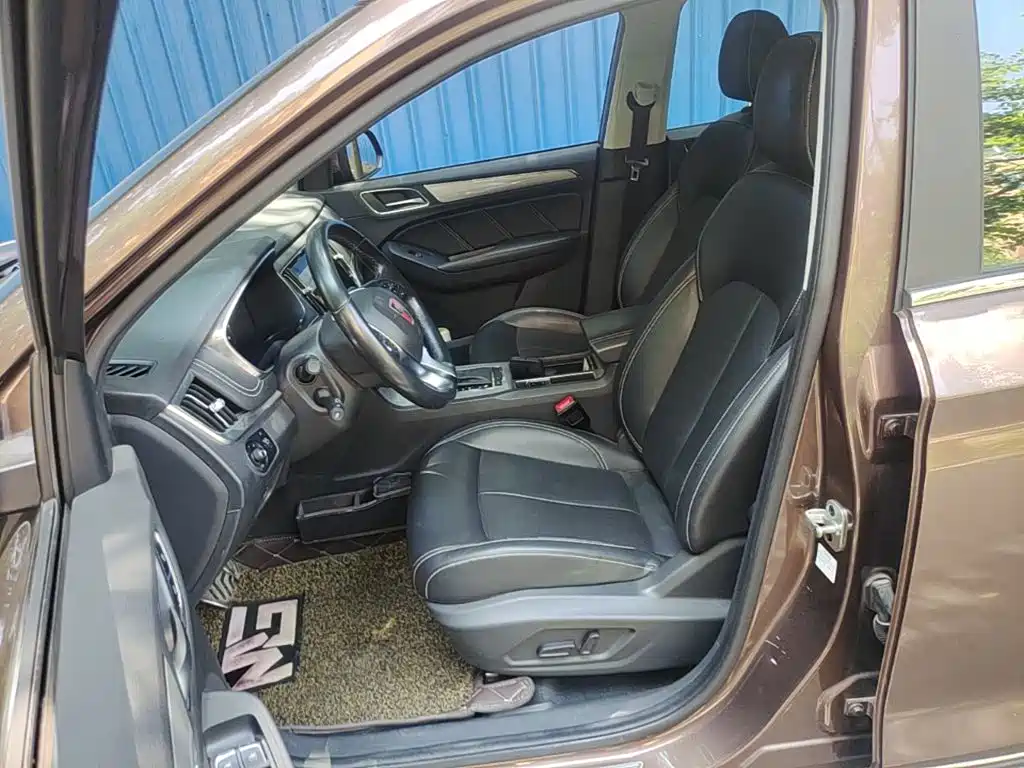 Roewe RX5 — миниатюра 15