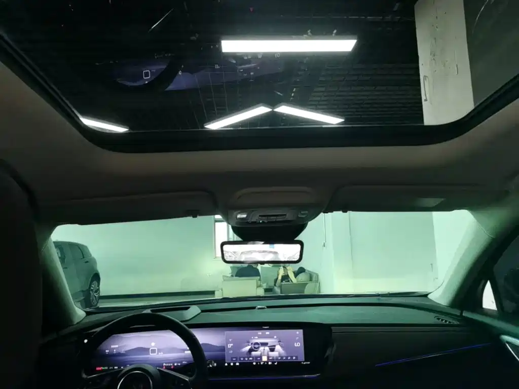 Buick Envision Plus — миниатюра 18