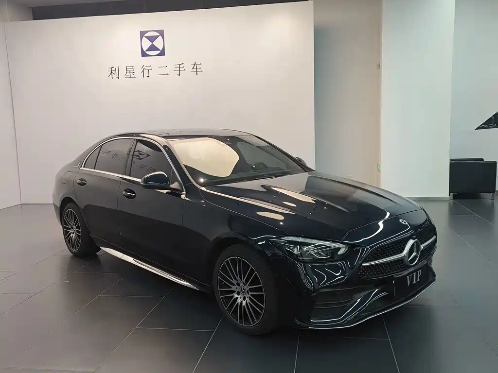 Mercedes-Benz C-Class — миниатюра 3