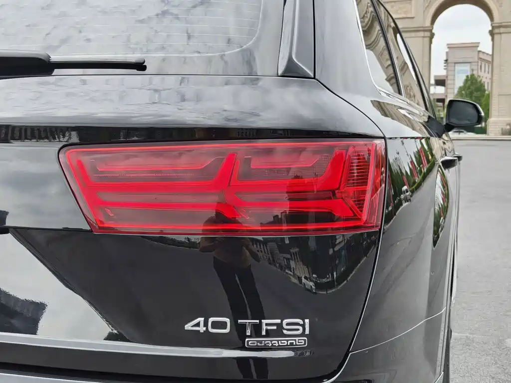 Audi Q7 — миниатюра 17