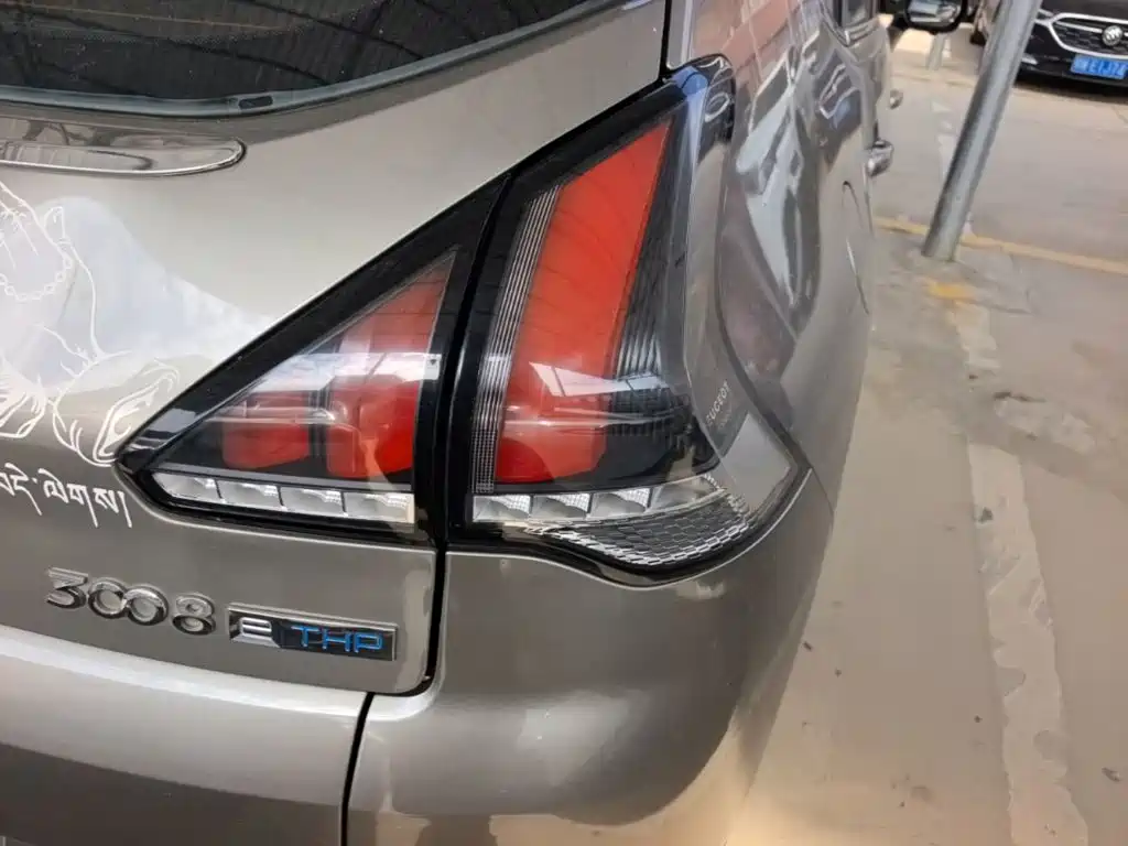 Peugeot 3008 — миниатюра 8