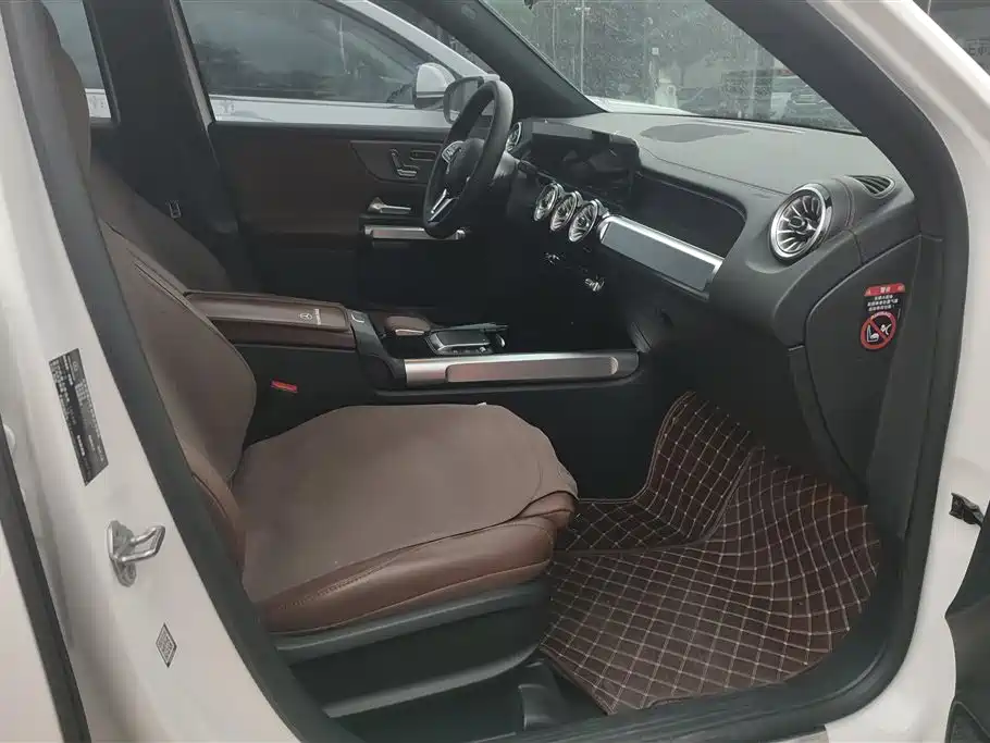 Mercedes-Benz GLB 2023 GLB 220 Fashion
