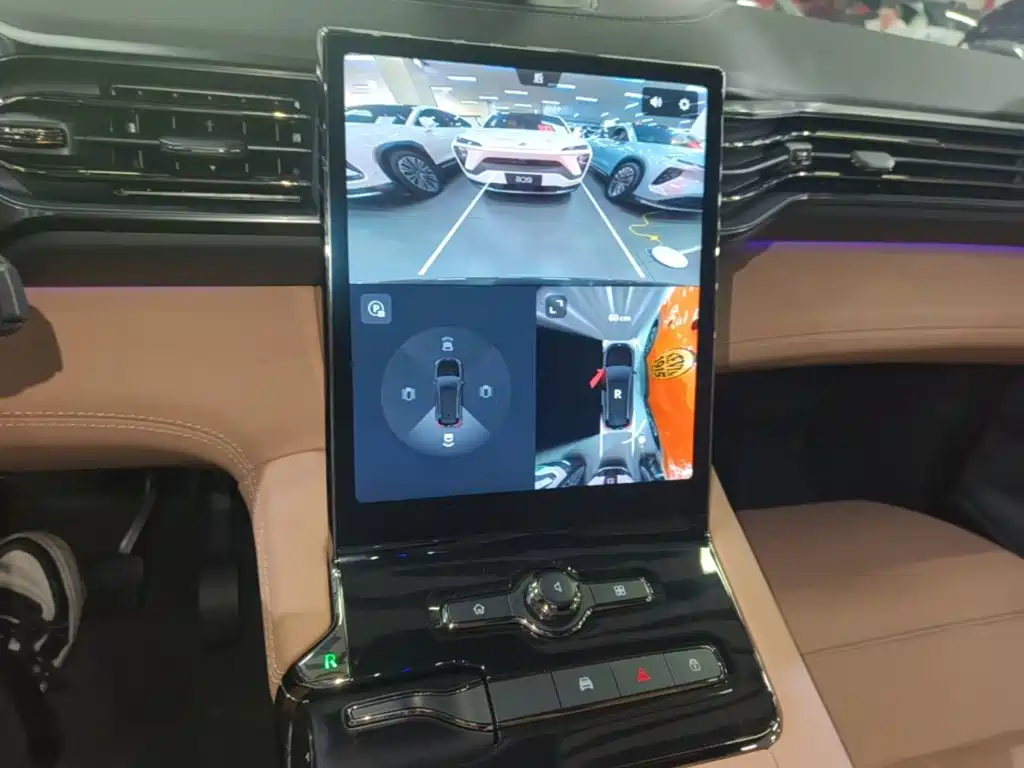 NIO ES8 — миниатюра 13
