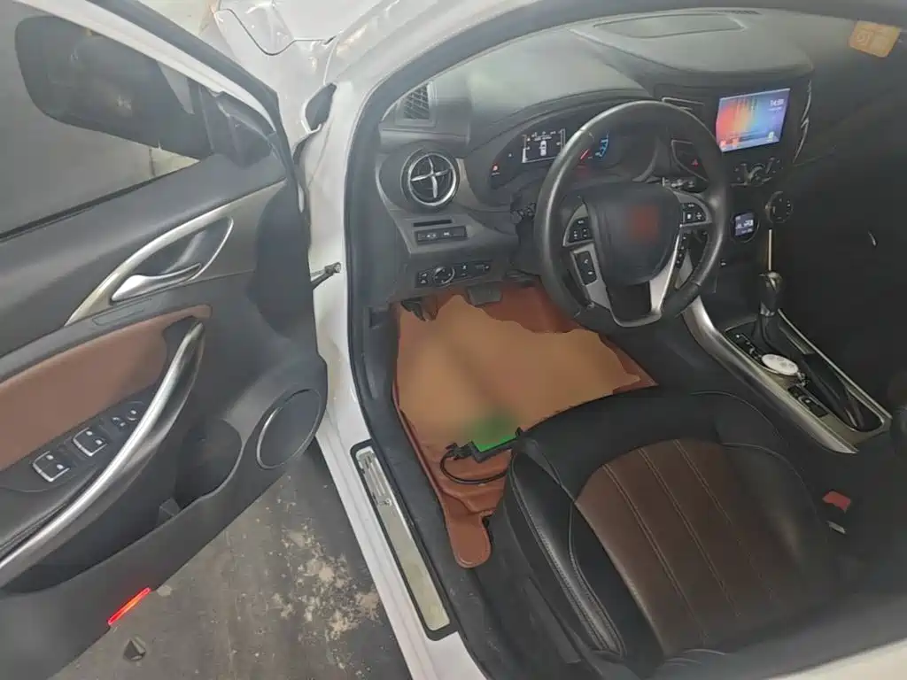 BYD Song — миниатюра 16