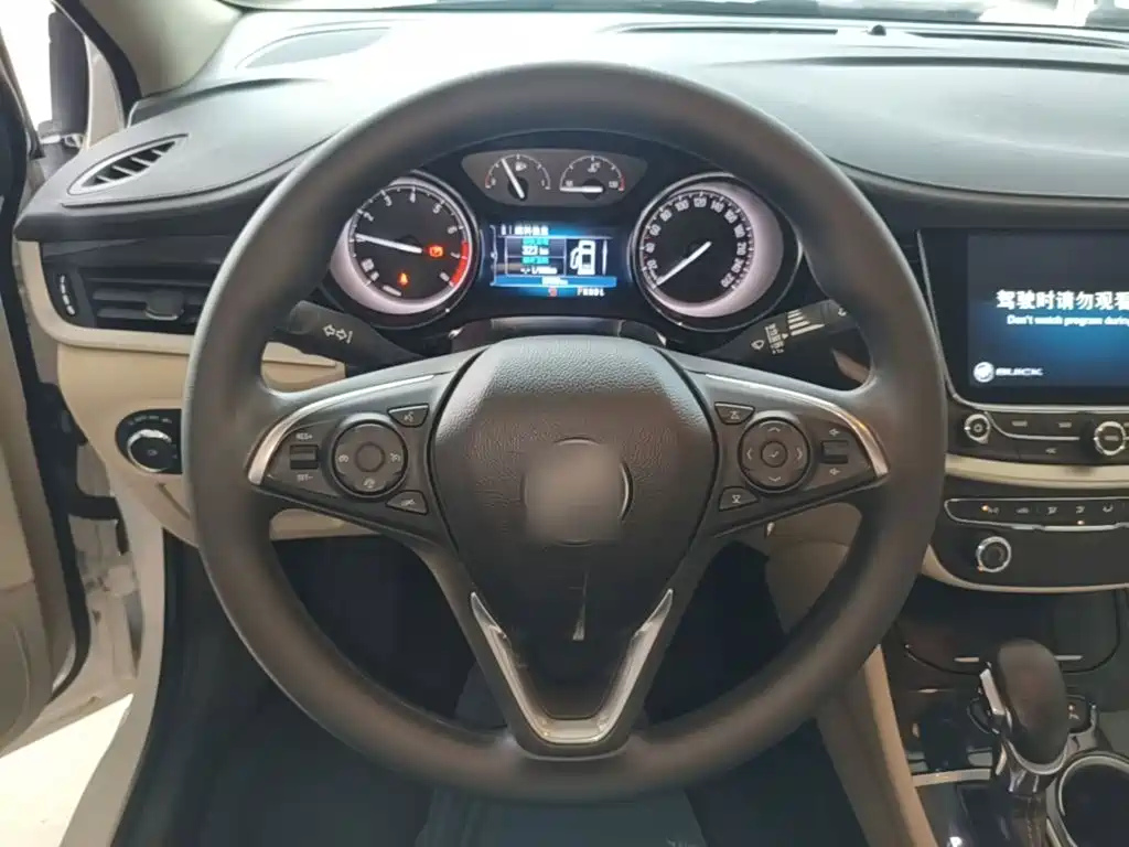 Buick Verano — миниатюра 11