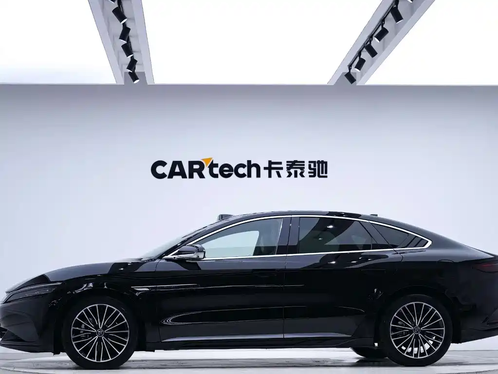 BYD Han — миниатюра 2