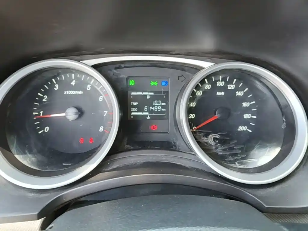 Wuling Hongguang — миниатюра 11