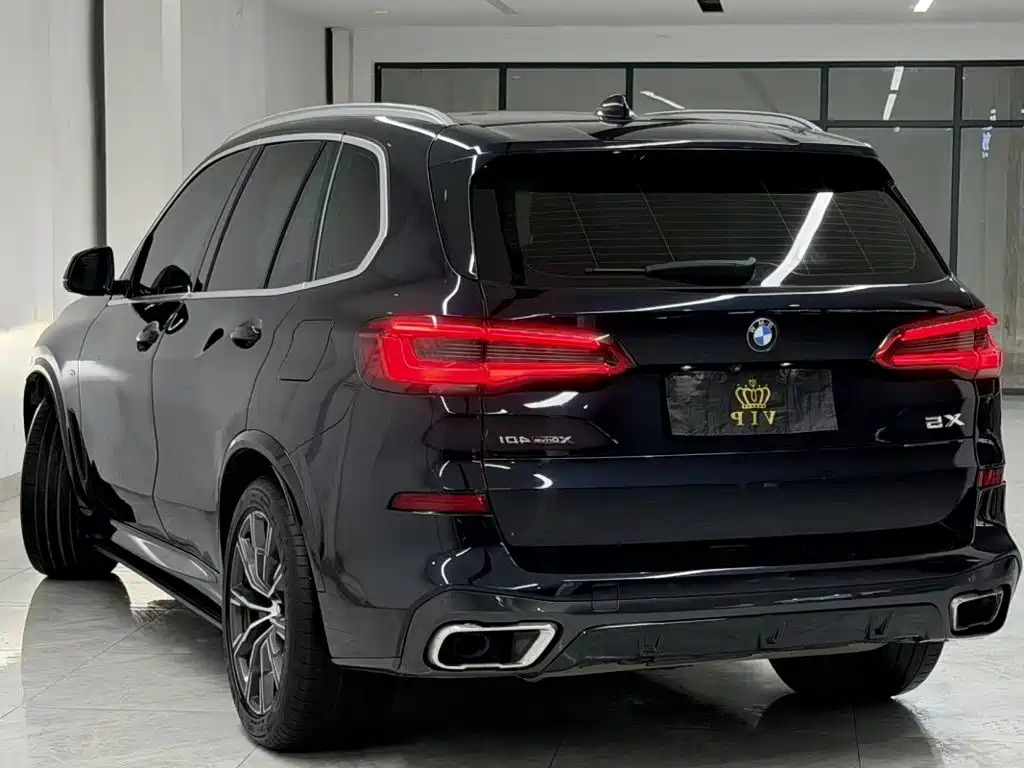 BMW X5 (Import) — миниатюра 9