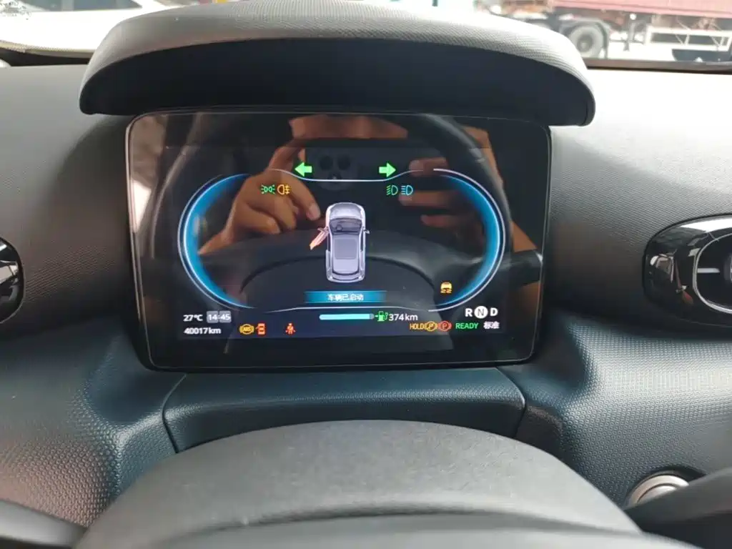 Leapmotor Leapmotor T03 — миниатюра 12