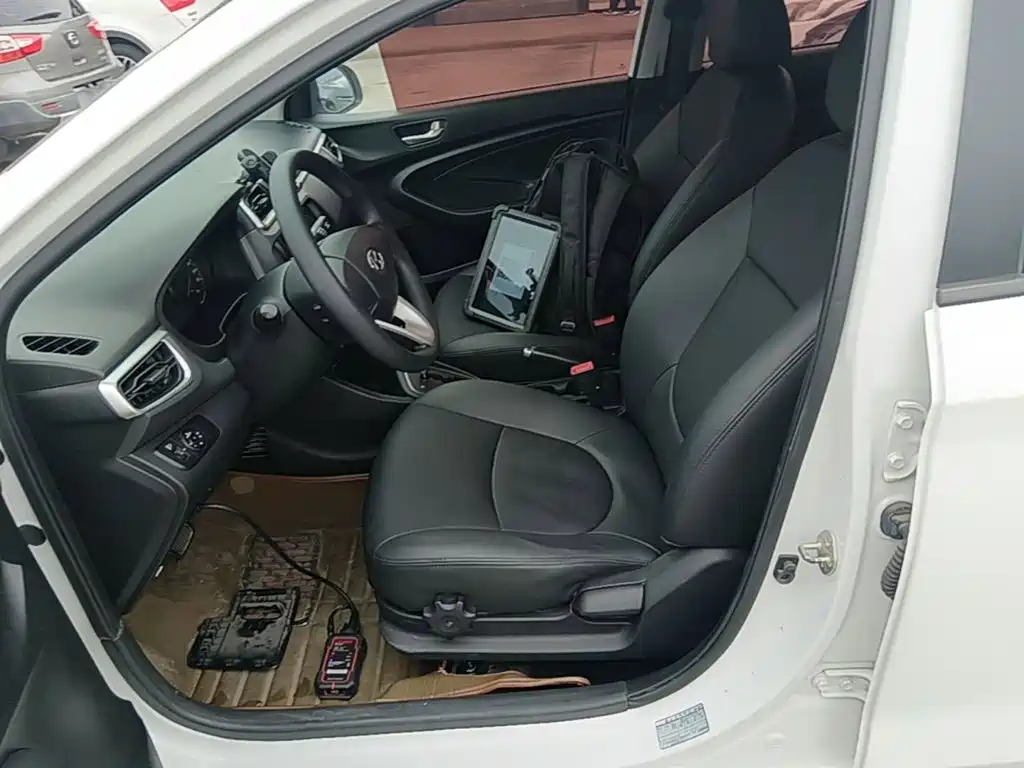 Hyundai Verna — миниатюра 15