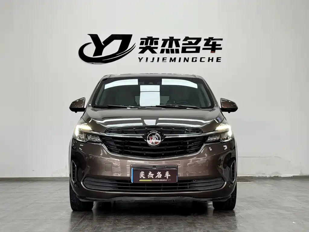 Buick GL8 — миниатюра 2