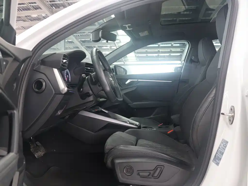 Audi A3 — миниатюра 10