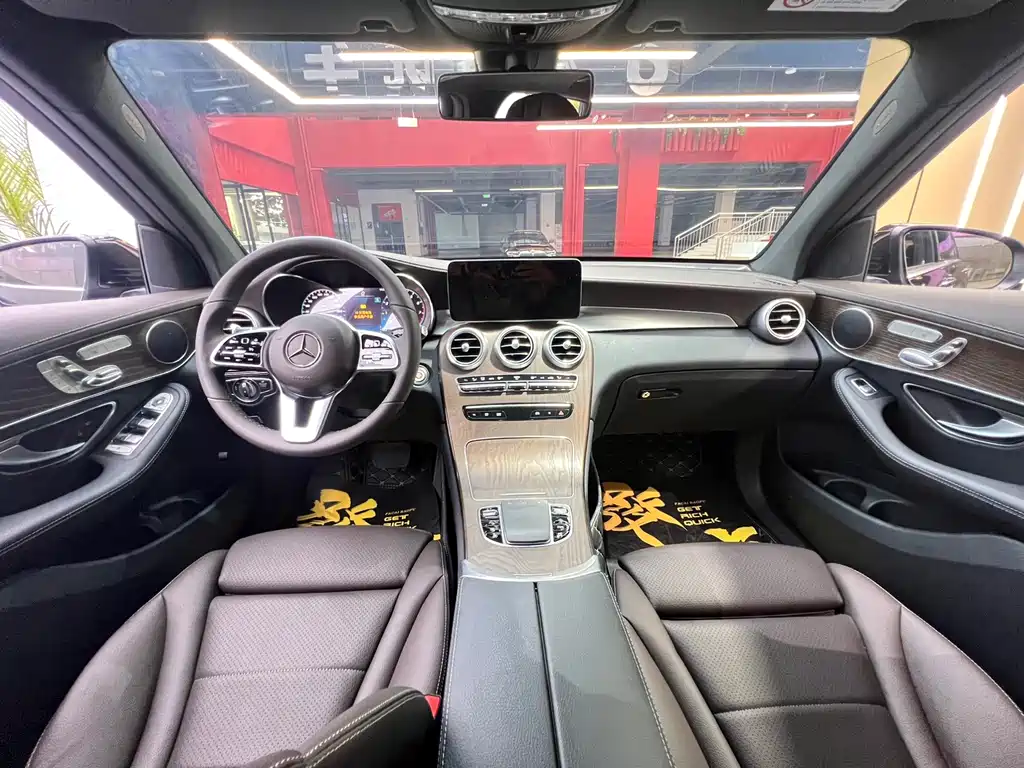Mercedes-Benz GLC — миниатюра 13
