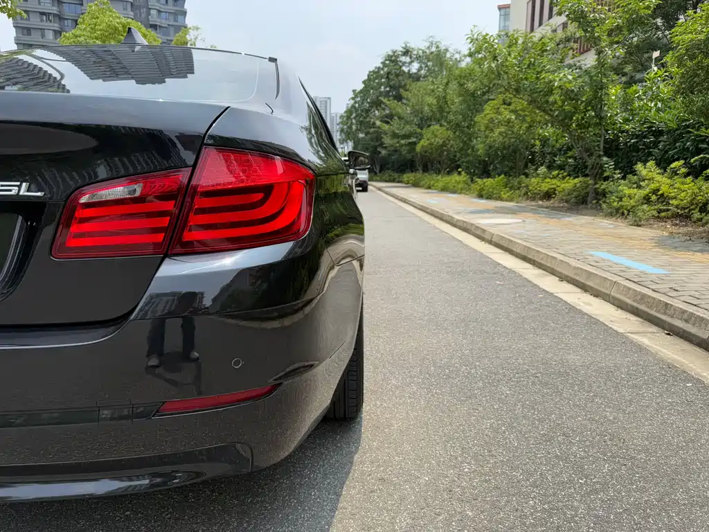 BMW 5 Series 5 2013 525Li Luxury