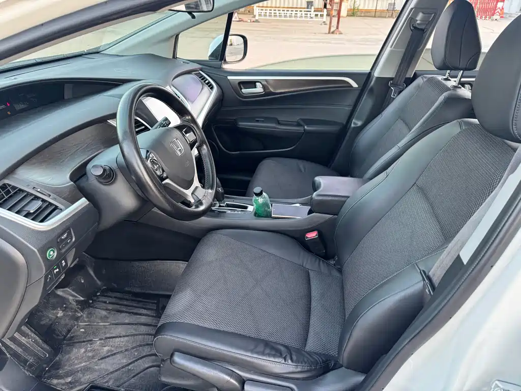Honda Jade — миниатюра 11