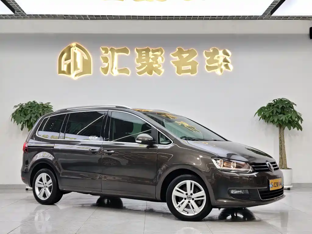 Volkswagen Xia 2018 380TSI 7 мест