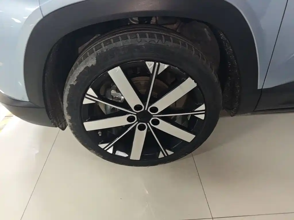 Geely Icon — миниатюра 23