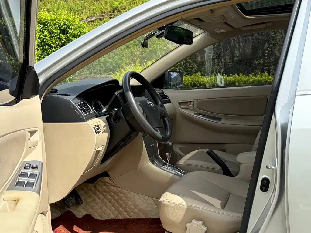 Toyota Corolla — миниатюра 4