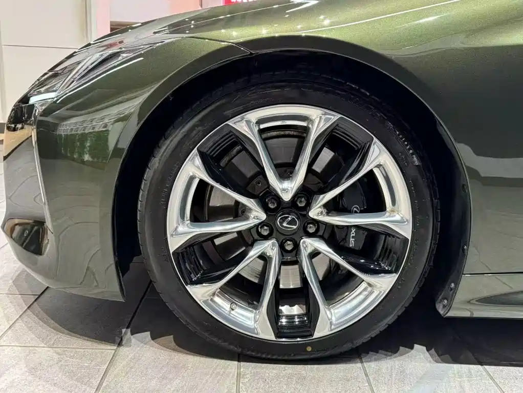 Lexus LC — миниатюра 5