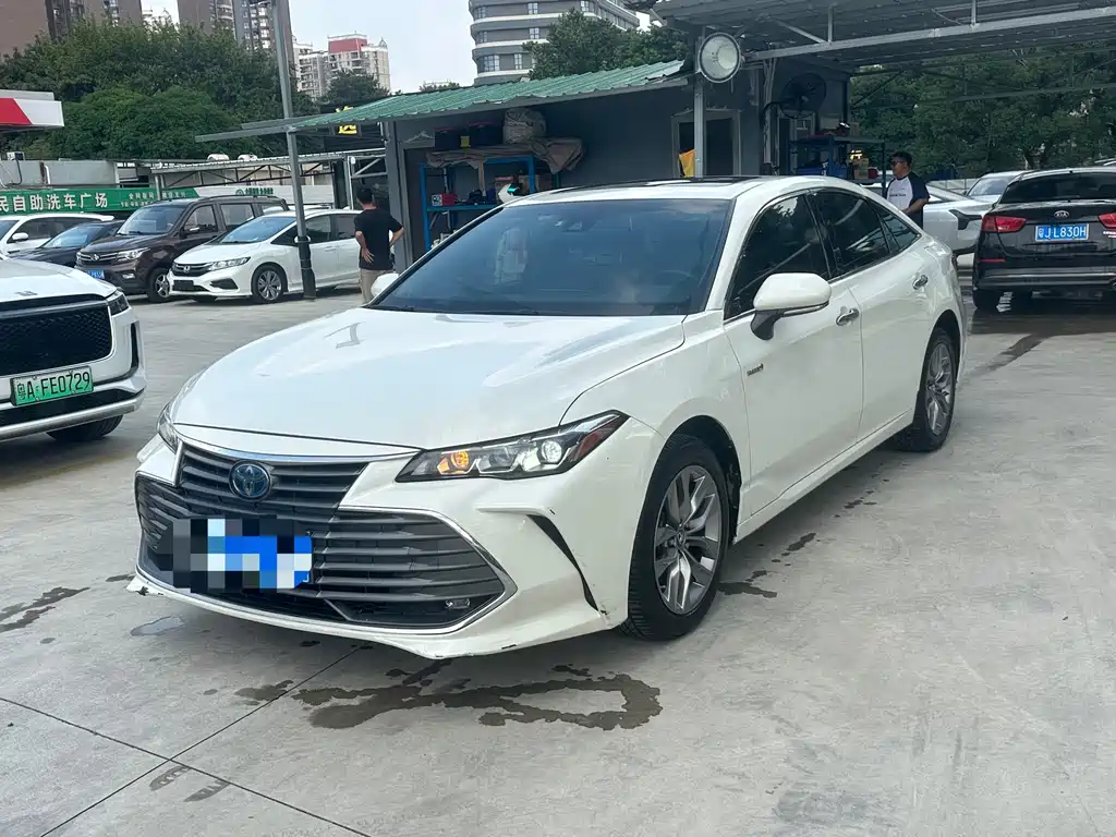 Toyota Avalon — миниатюра 3