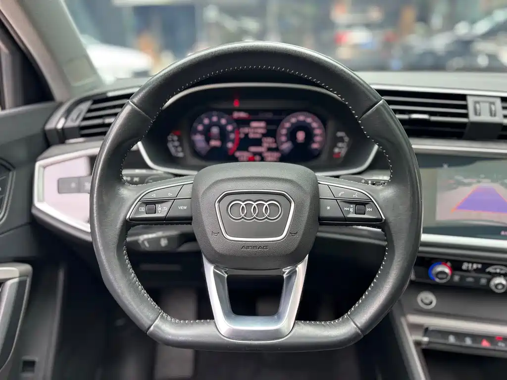Audi Q3 — миниатюра 13