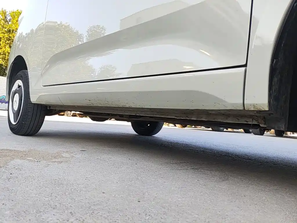 Wuling MINIEV — миниатюра 21