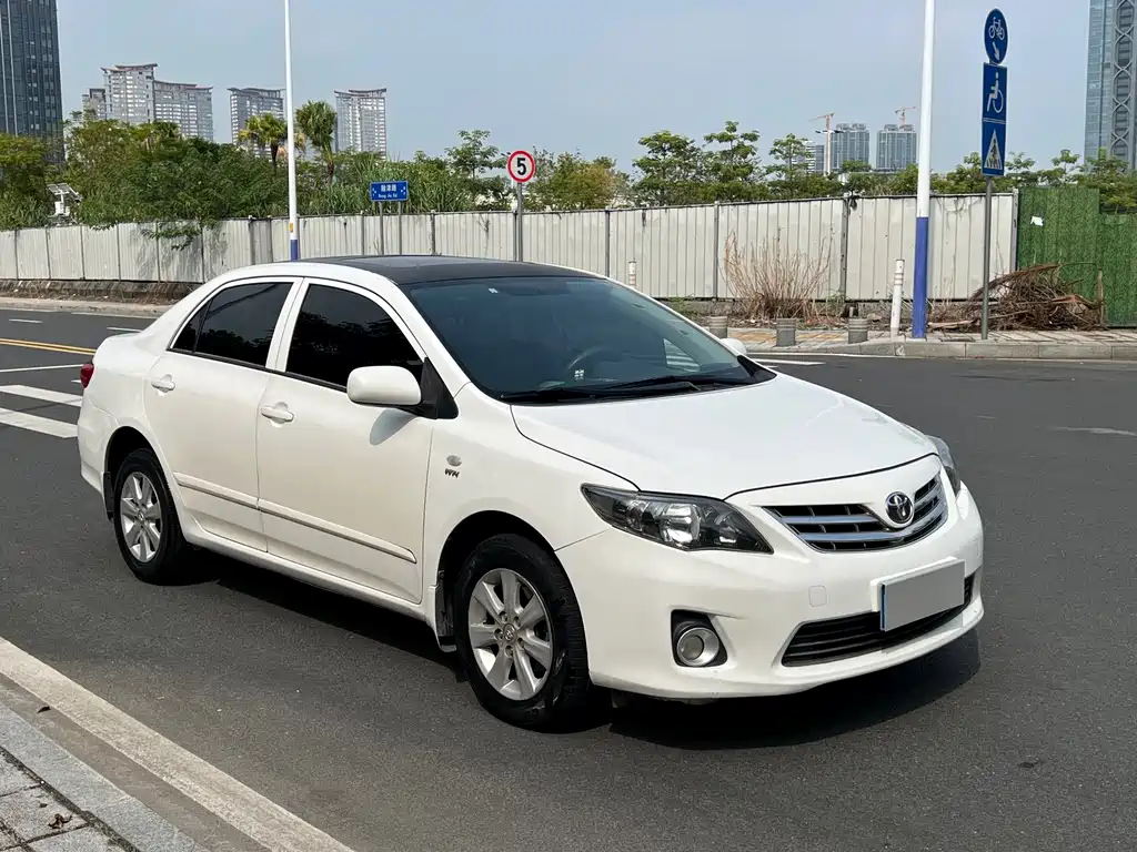 Toyota Corolla — миниатюра 3