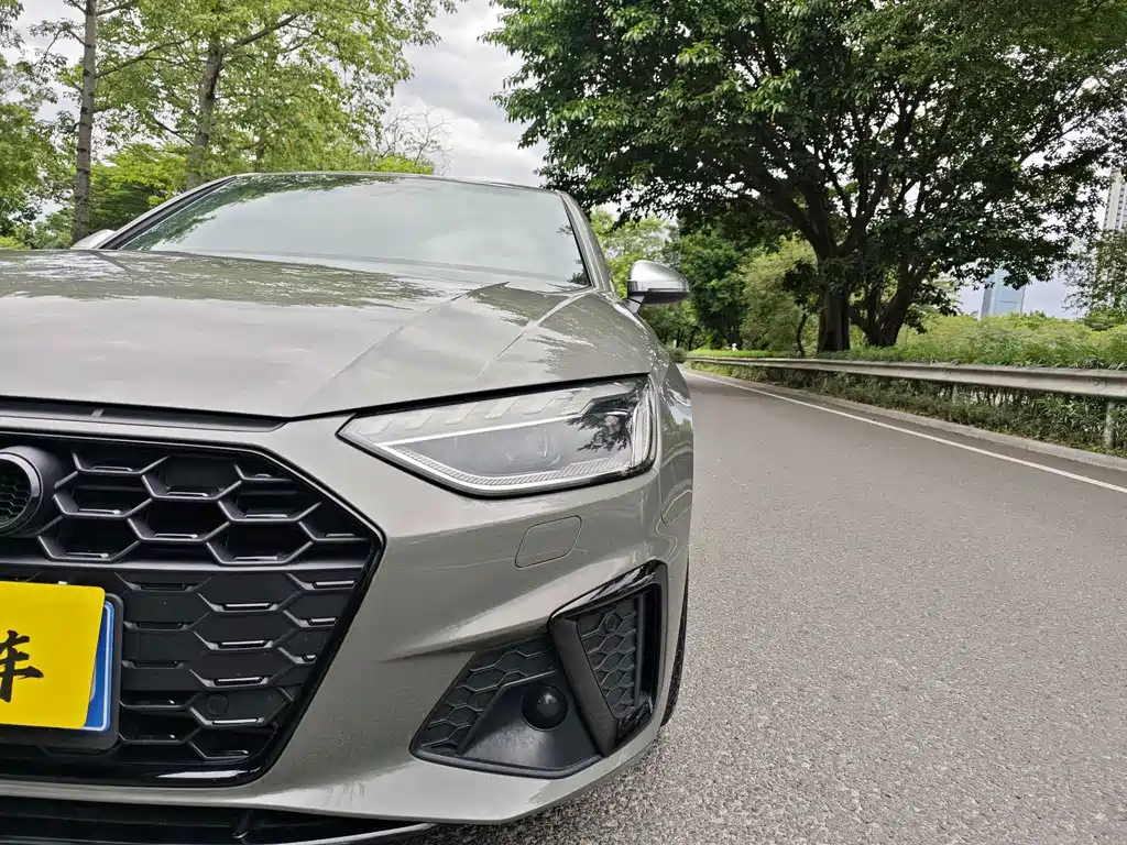 Audi S4 — миниатюра 32