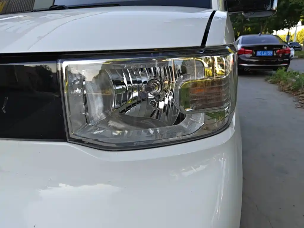 Wuling MINIEV — миниатюра 24