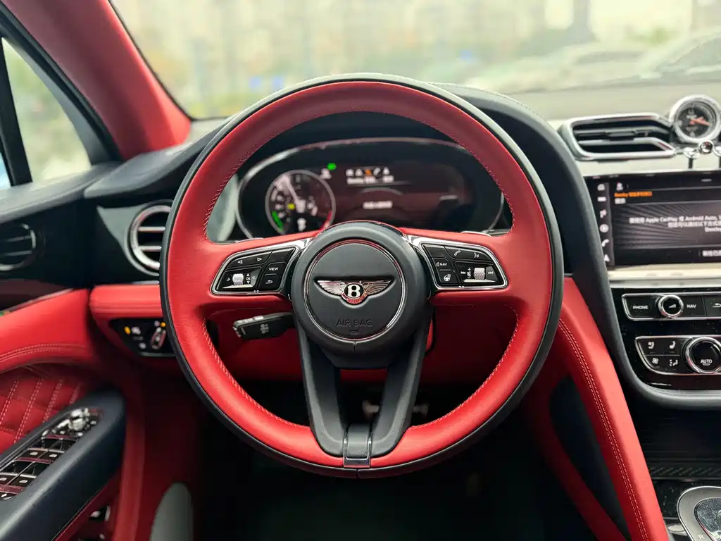 BENTLEY TIMYUE PLUG IN HYBRID