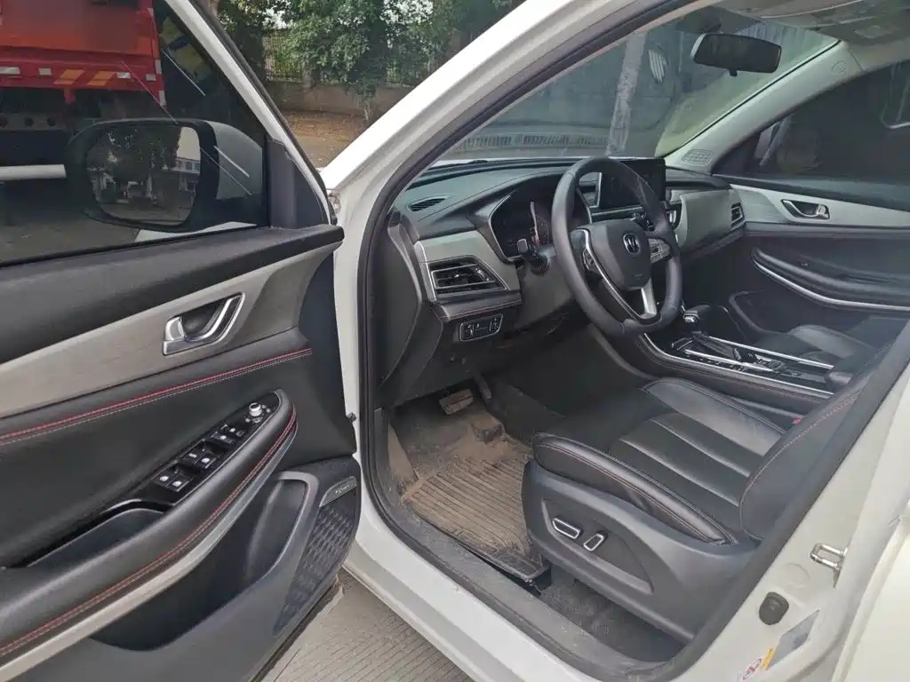 Changan CS75 — миниатюра 14