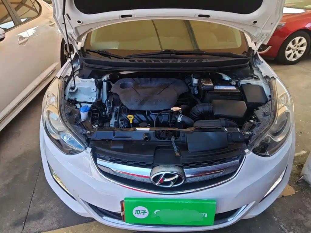 Hyundai Elantra Langdong — миниатюра 20
