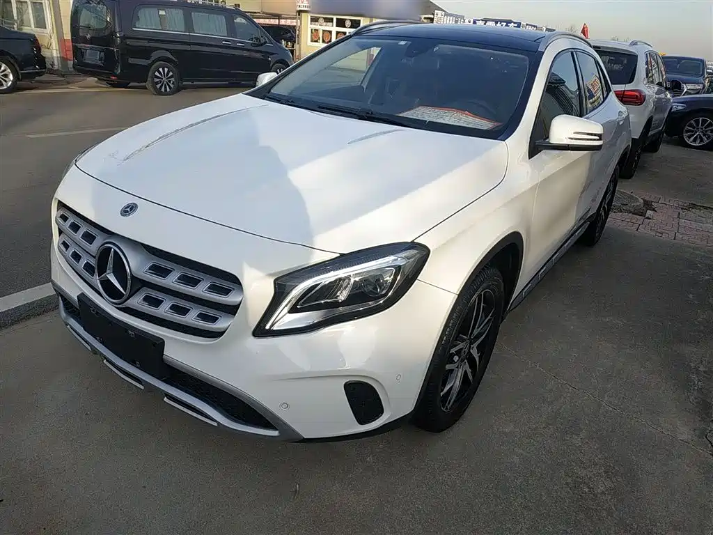 Mercedes-Benz GLA 2017