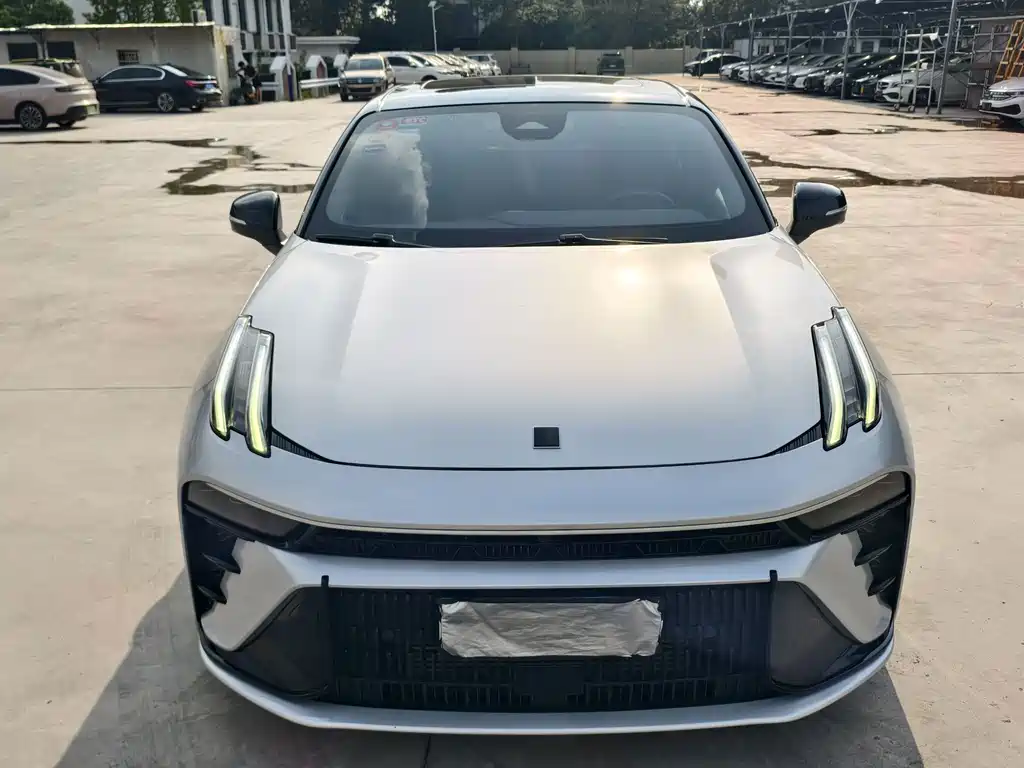 Lynk & Co 03 — миниатюра 2