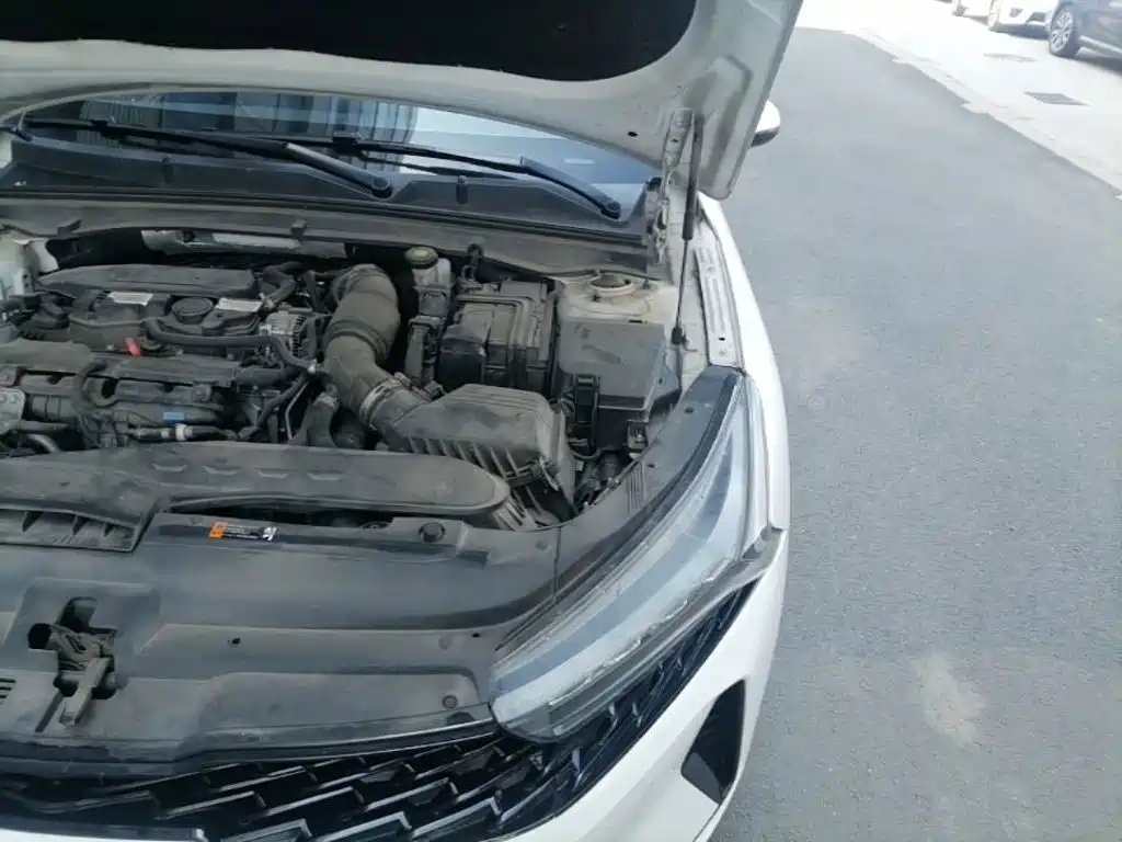 Kia K5 — миниатюра 22